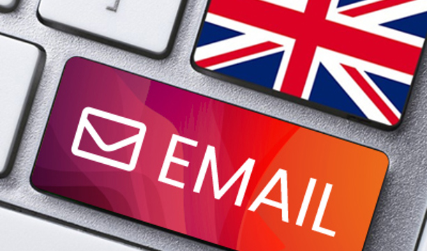 Why UK Companies Need Smart Messenger